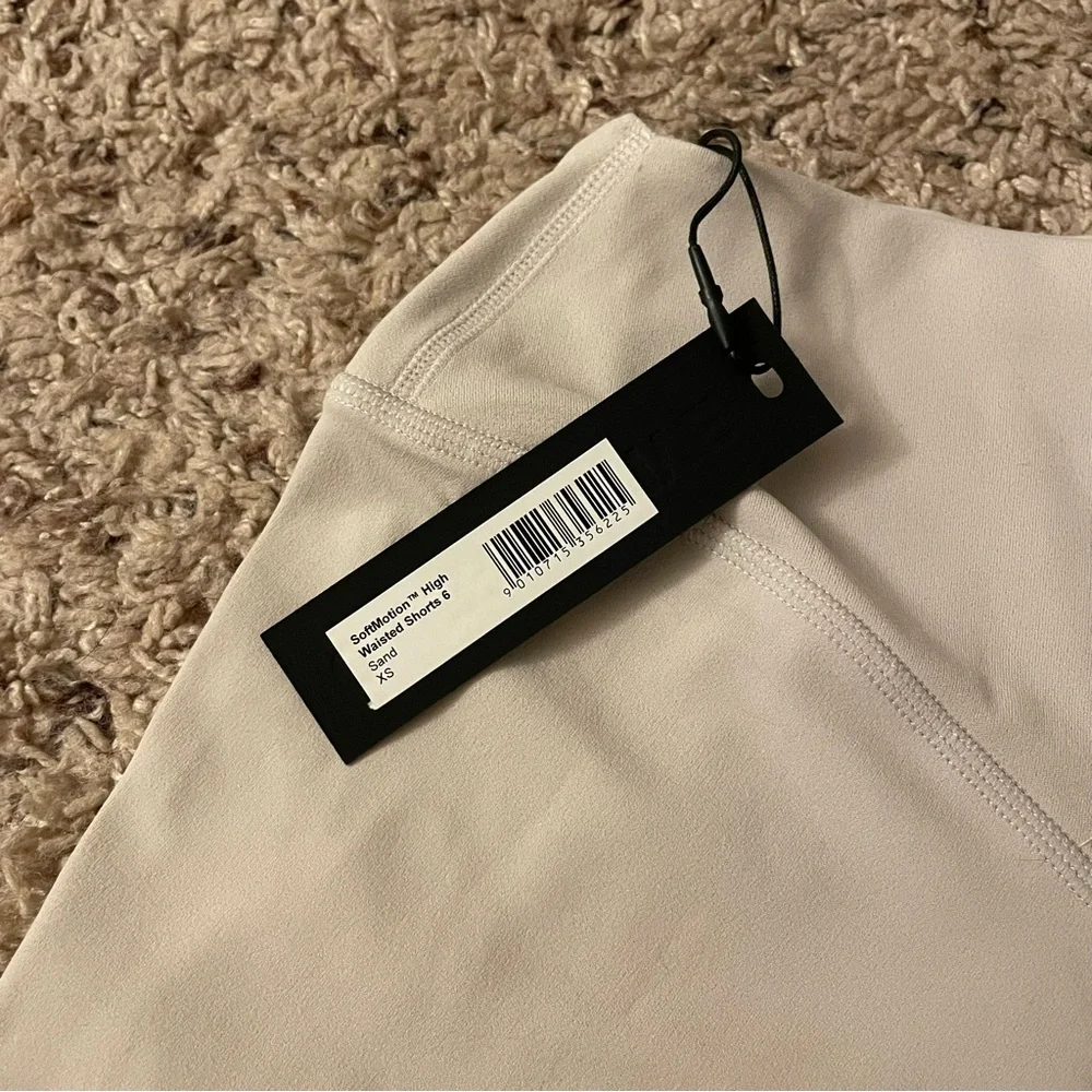 Oner Active Softmotion High Waisted Shorts 6” - Picture 3 of 3